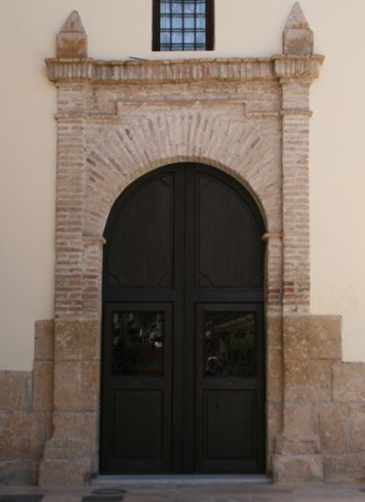 puerta-capilla.jpg